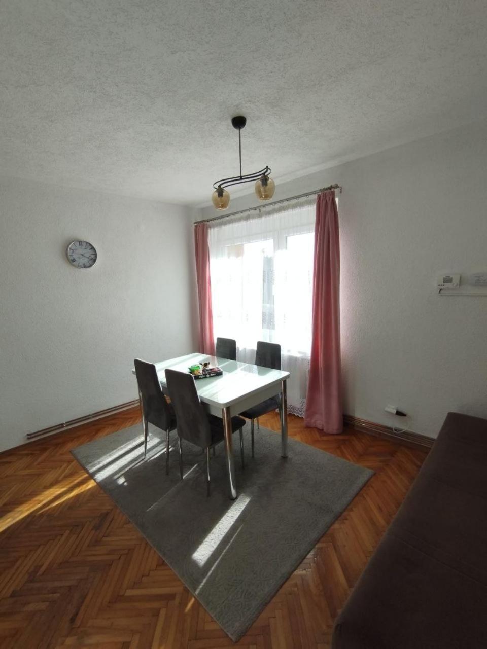 Rania Apartment *